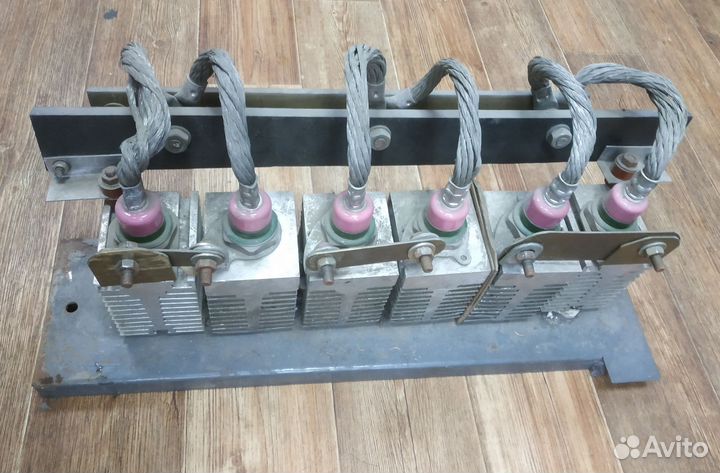 Диоды В200, 6 шт. с радиаторами