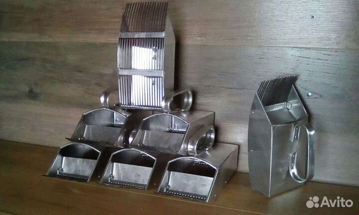 Совок для сбора ягоды