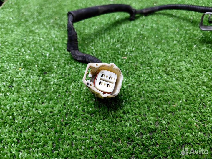 Парковочная камера передняя Toyota Harrier 2007 GS