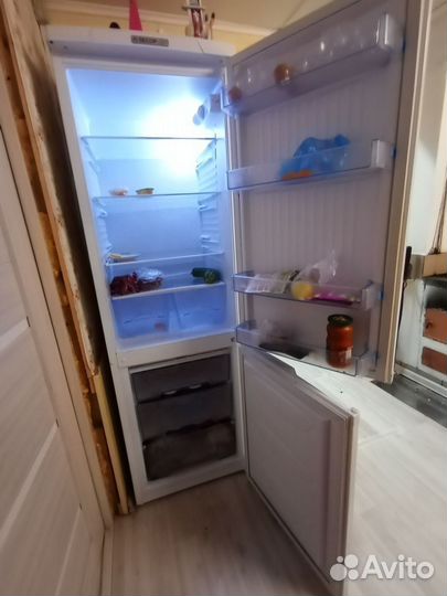 Холодильник бу