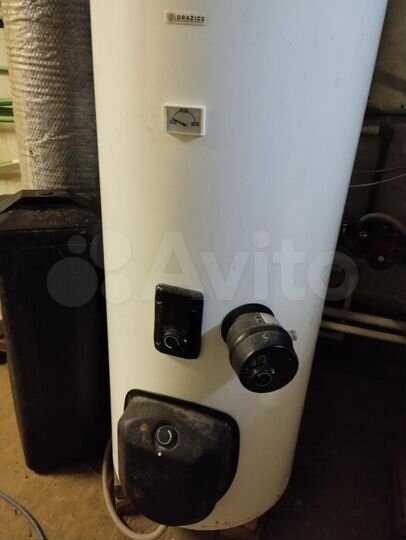 Дом 490 м² на участке 14,4 сот.