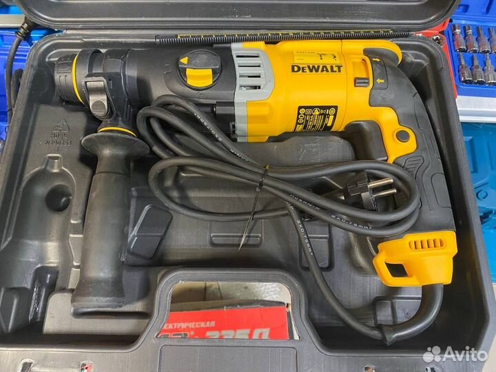 Перфоратор DeWalt