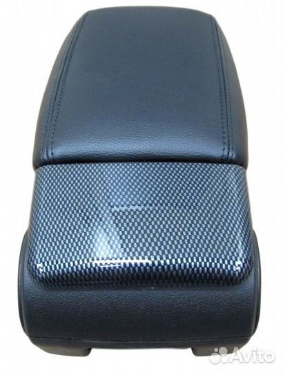 Подлокотник Renault Duster 2010-2020 карбон