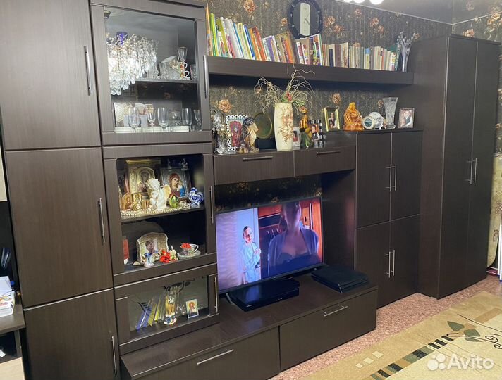 Стенка в гостиную