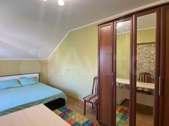 Комната 14 м² в 2-к., 3/3 эт.