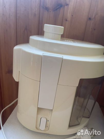 Соковыжималка электрическая