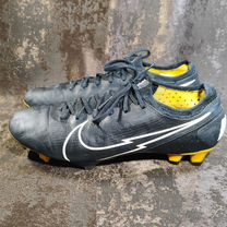 Бу�тсы Nike Mercurial