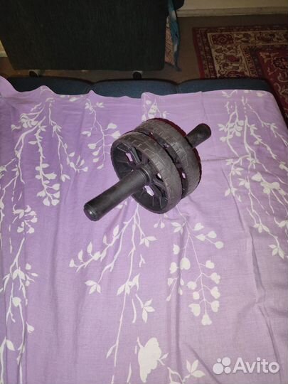 Ролик тренажерный для пресса и спины