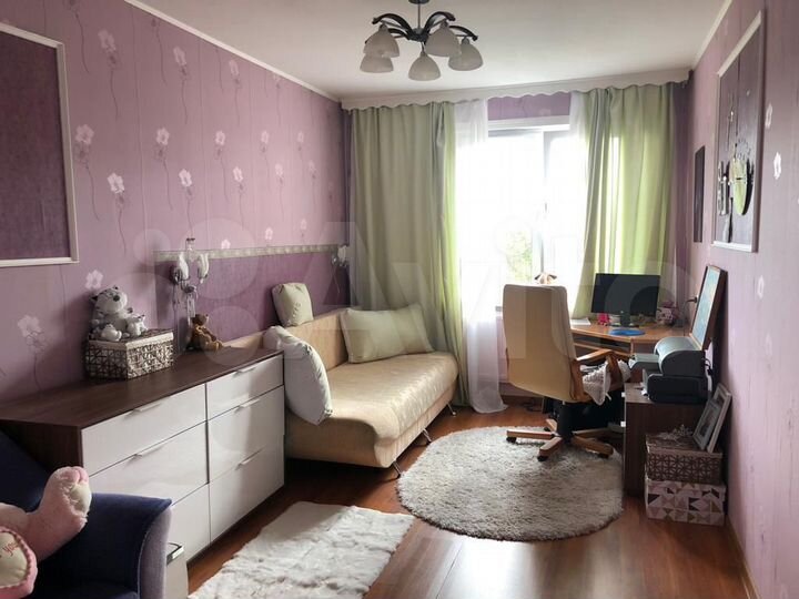 2-к. квартира, 60 м², 3/10 эт.