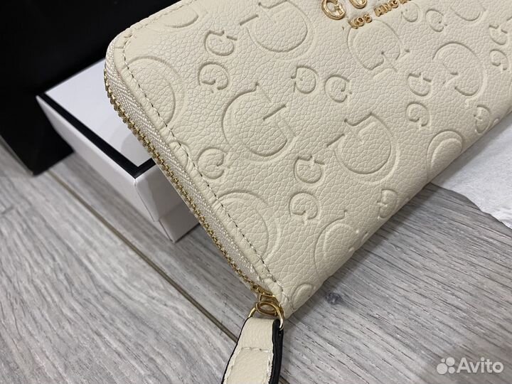 Кошелек guess