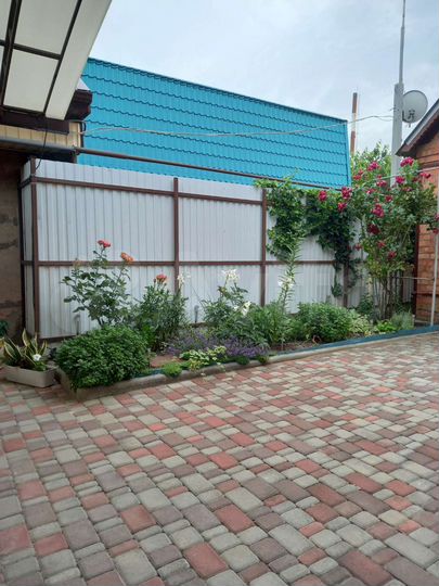 Дом 53 м² на участке 1,5 сот.