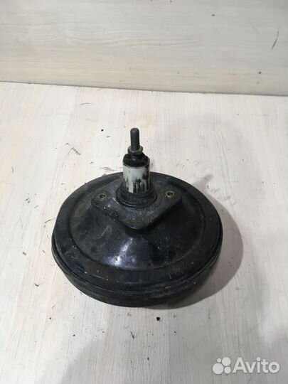 Усилитель тормозов вакуумный Ауди А4 Б5 1.6