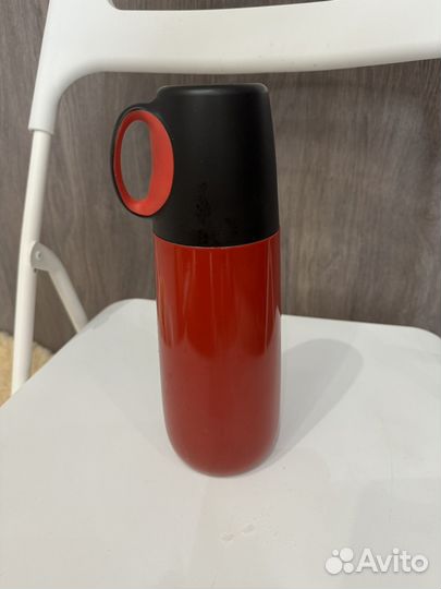 Термос с кружками