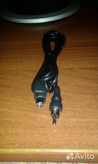 Кабель соединительный VGA - 1RCA тюльпан