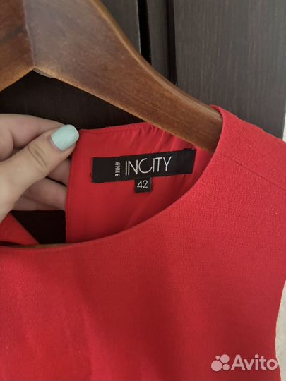 Платье красное incity