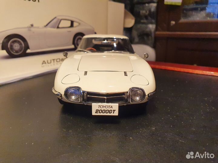 1:18 Autoart Toyota 2000GT White