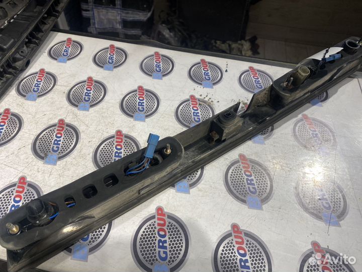 Ручка наружняя крышки багажника 6908711 бмв