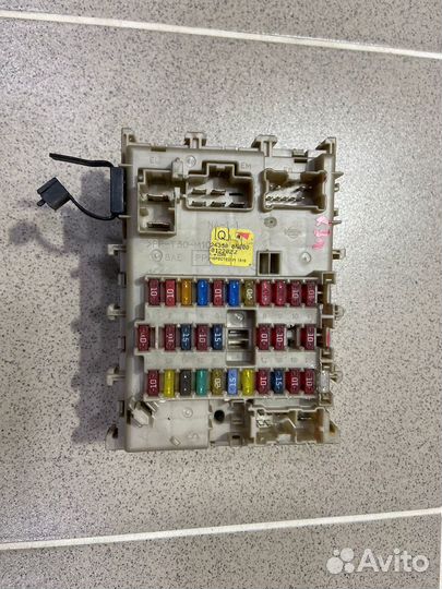 Блок предохранителей салона Nissan Sunny 2002