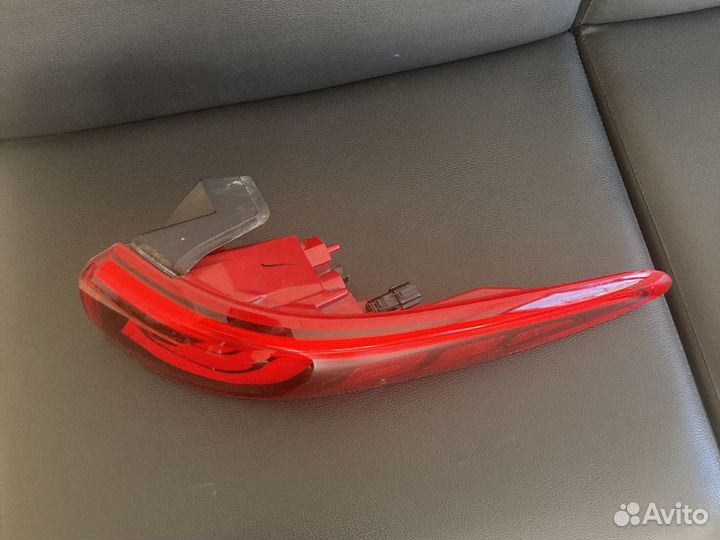 Фонарь задний наружный правый KIA sportage