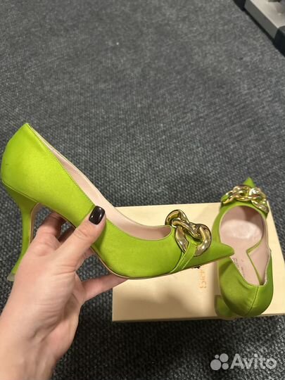 Туфли женские