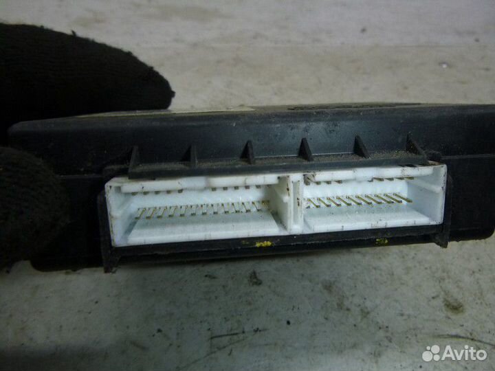 Блок управления центральным замком KIA RIO 2011-20