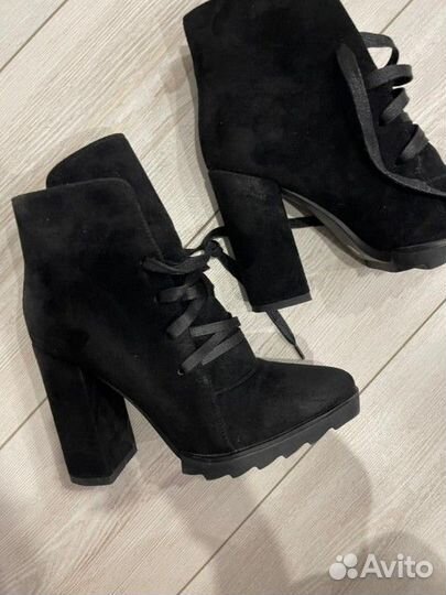 Ботильоны женские зимние 38,5