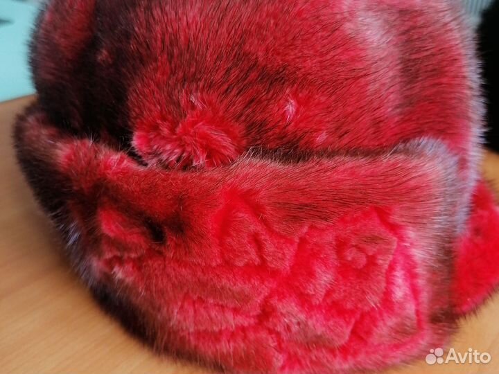 Меховые береты, шапки