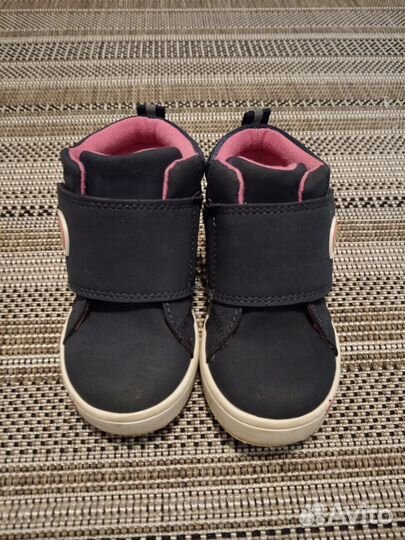 Ботинки для девочки