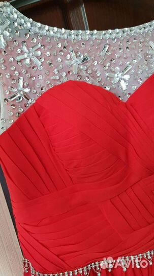 Платье нарядное