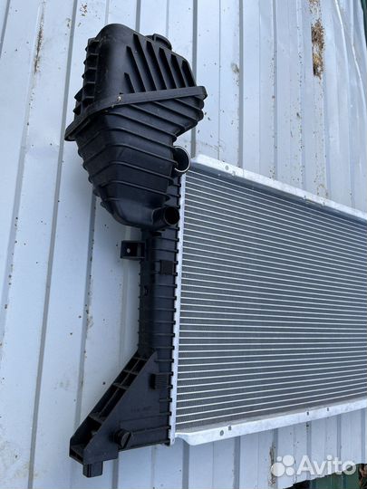 Радиатор основной Mercedes-Benz Sprinter