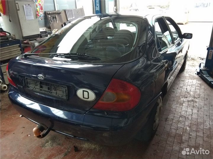 Разбор на запчасти Ford Mondeo 2 1996-2000