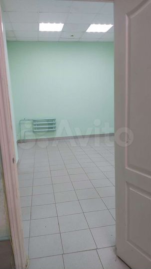 Торговая площадь, 18 м²
