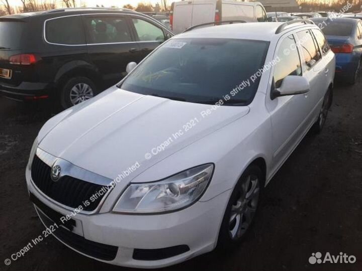 Защита пыльник двигателя Skoda Octavia A5