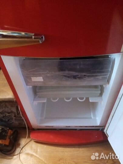 Холодильник 