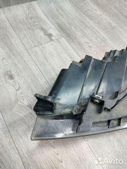 Фара правая Geely Emgrand EC7 2014