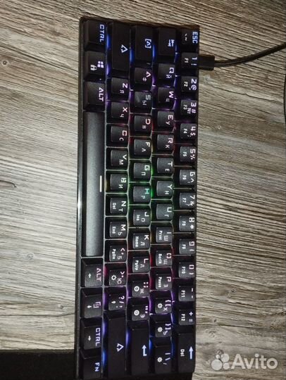 Игровая механическая клавиатура 60