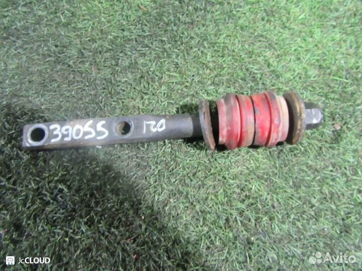 Тяга подвески на nissan mistral R20