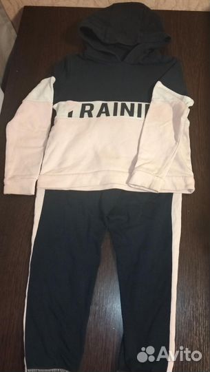 Пакет одежды для девочки 122-128 р цена за всё