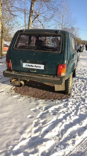 LADA 4x4 (Нива) 1.7 МТ, 1995, 300 000 км