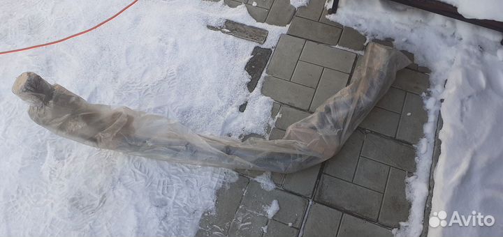 Горловина бензобака на toyota land cruiser 100