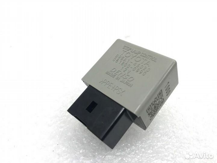 Реле Toyota Rav4 3 рестайлинг 2.0 2010