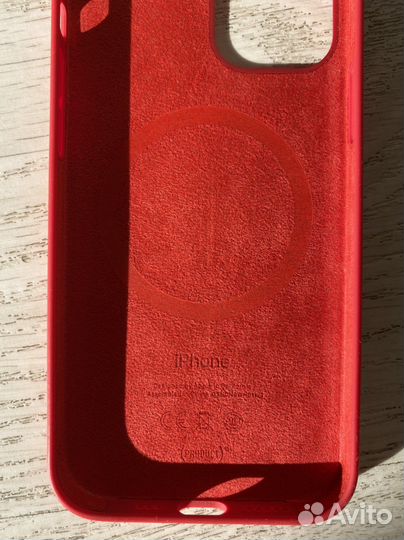 Оригинальный чехол на iPhone 12