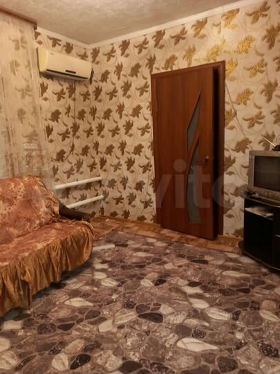 Комната 32 м² в 3-к., 1/1 эт.