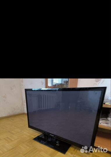 Телевизор SMART tv 43 бу