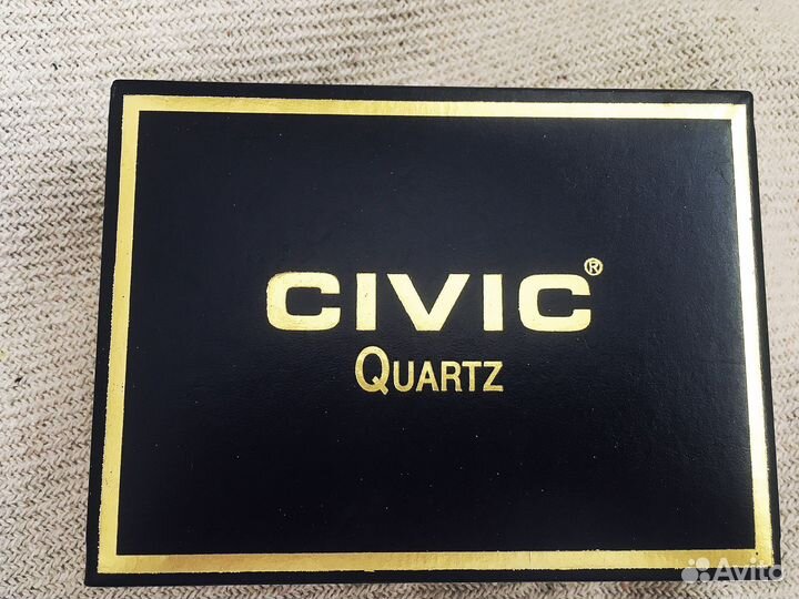 Женские часики