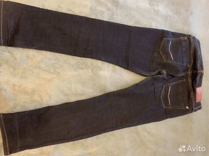 Джинсы женские