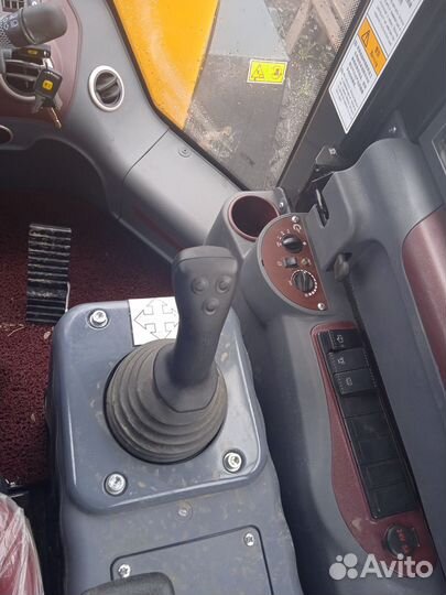 Фронтальный погрузчик Lonking CDM853, 2023