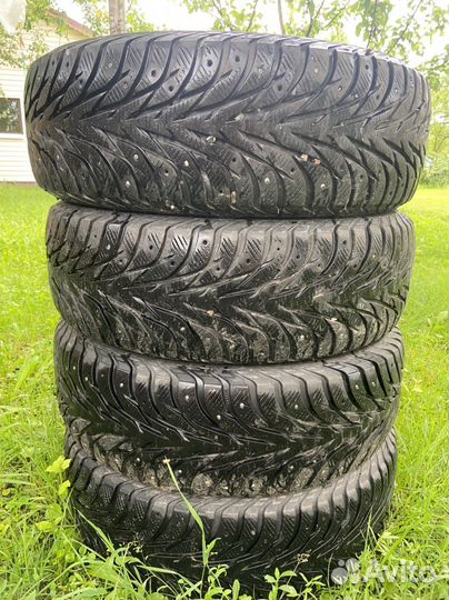 Yokohama Advan A038 235/65 R17