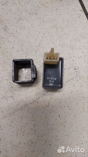 Реле топливного насоса africa twin 750 varadero