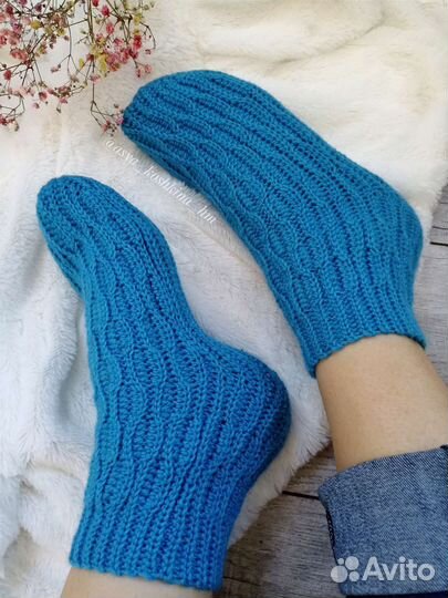 Шерстяные носки женские ручной вязки